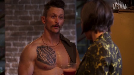 Kingdom2x12 tucker hd 01 small 3
