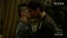 Shadowhunters 02x06 daddario shum hd 01 small 3