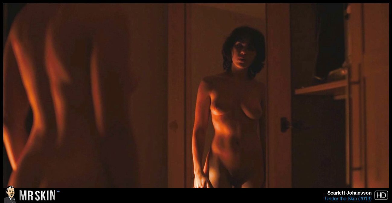 At Long Last Scarlett Johanssons Nude Debut From Under The Skin In 