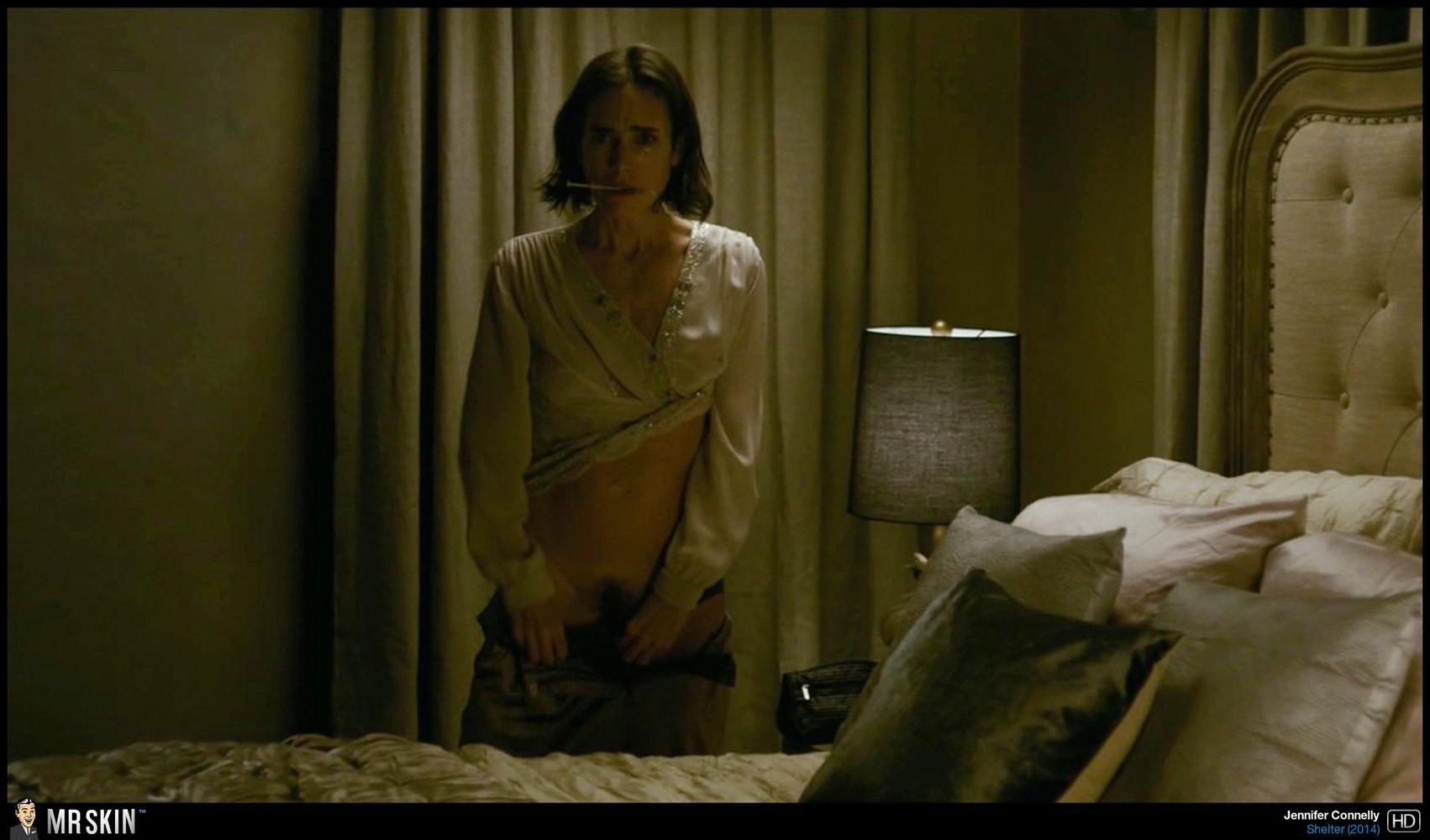Movie Nudity Report American Pastoral 31 And The