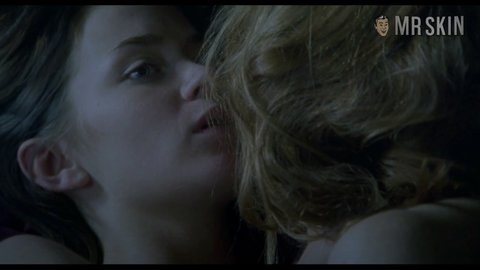 virgin pussy cum teen mature sex in bed