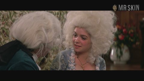 Elizabeth berridge nude scene clip Elizabeth berridge nude scene clip